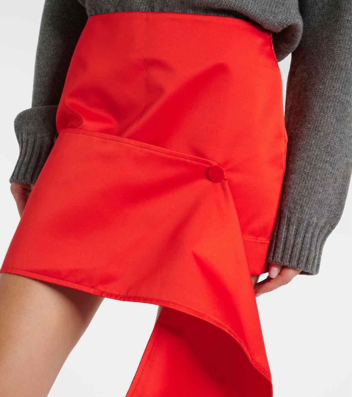 PLAN C blood orange Size 6 Skirt