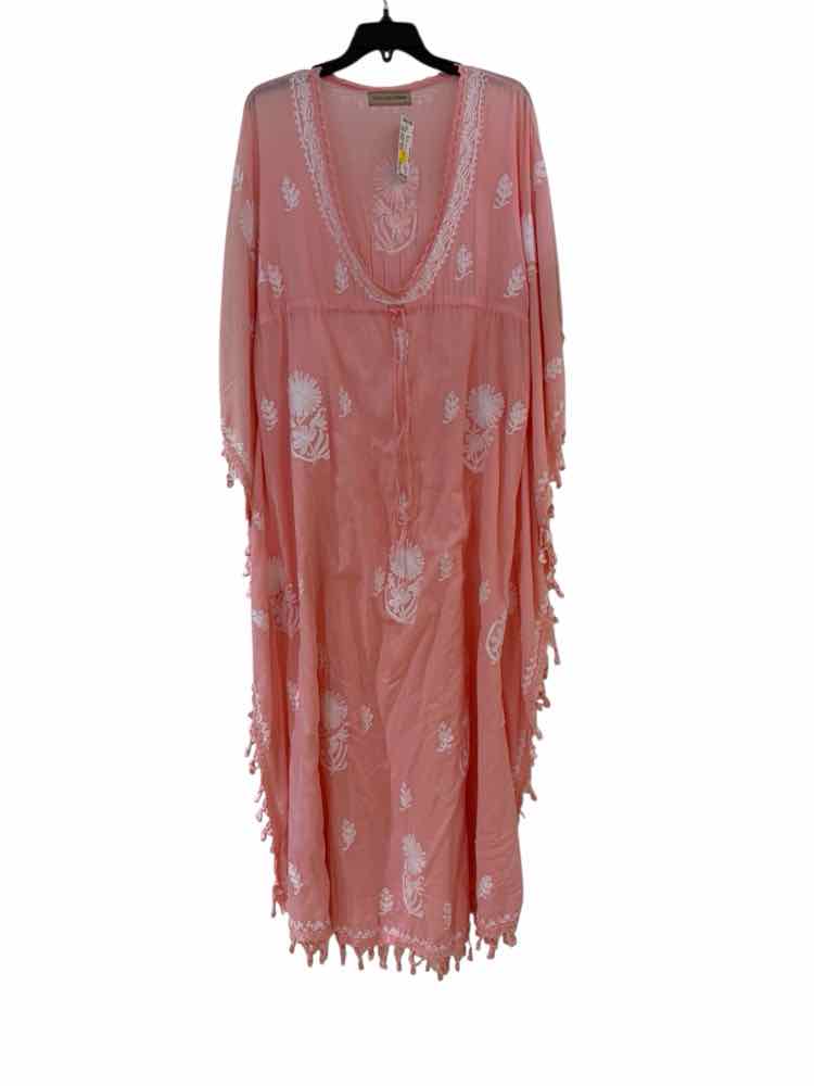 Muzungu Sisters Pink and White Size XS/S Dress