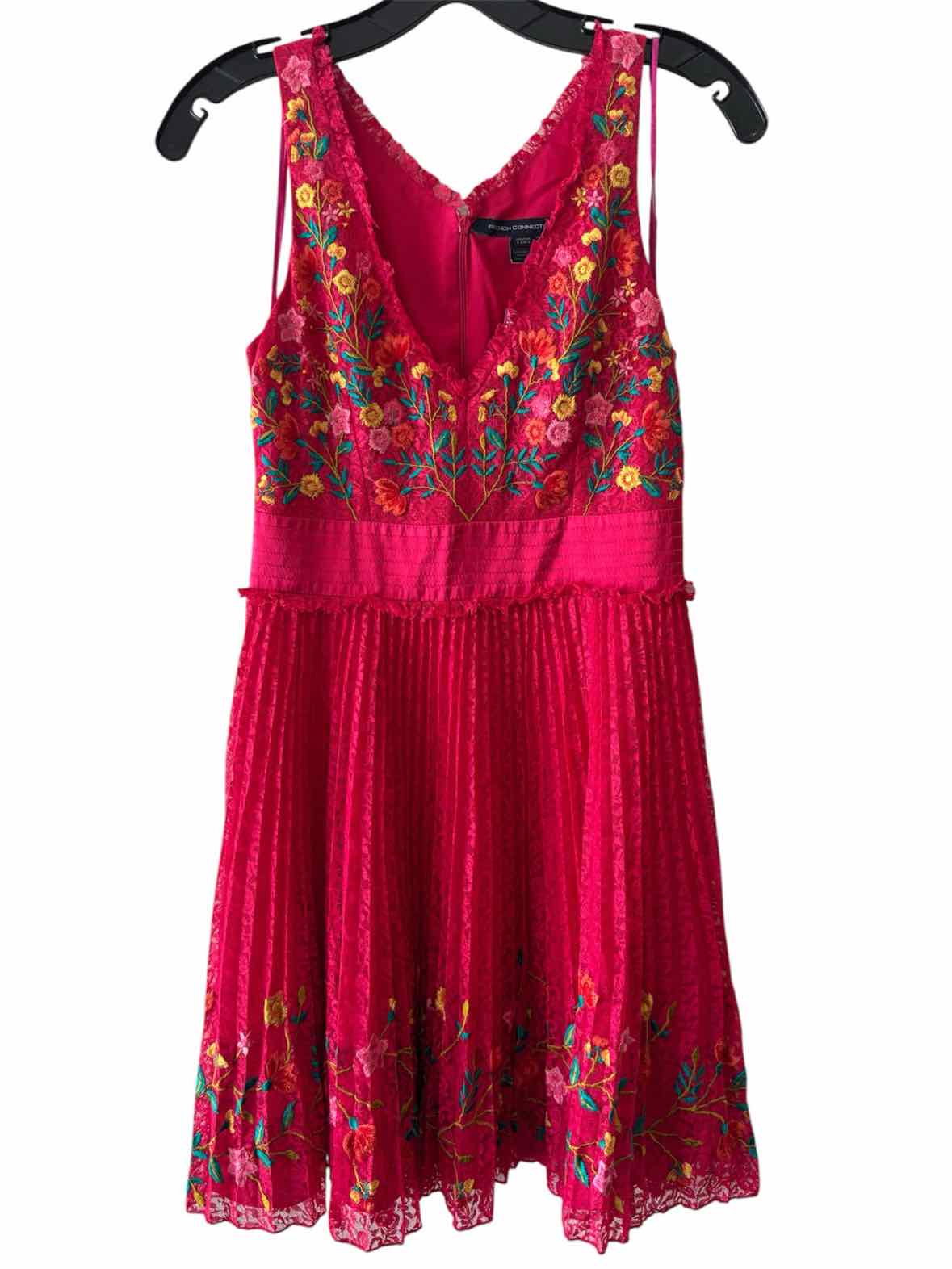 French Connection Red multi Size 2 Dress Swap Boutique French Connection Red multi Size 2 Dress Swap Boutique