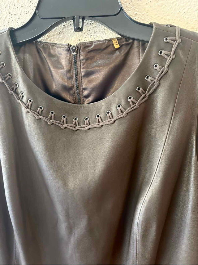 Elie Tahari Brown Size 6 Dress