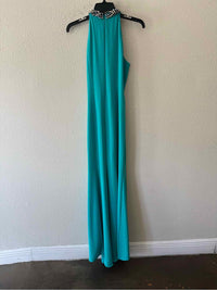 Carmen Marc Valvo Seafoam Size 4 Gown/Evening Wear