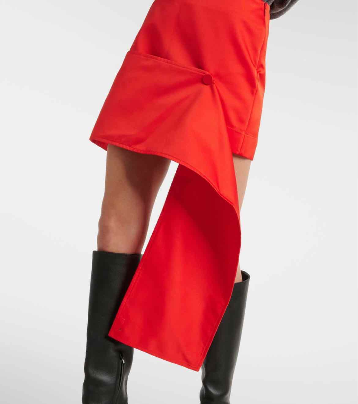 PLAN C blood orange Size 6 Skirt