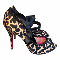 Betsey Johnson leopard Size 8 Shoes