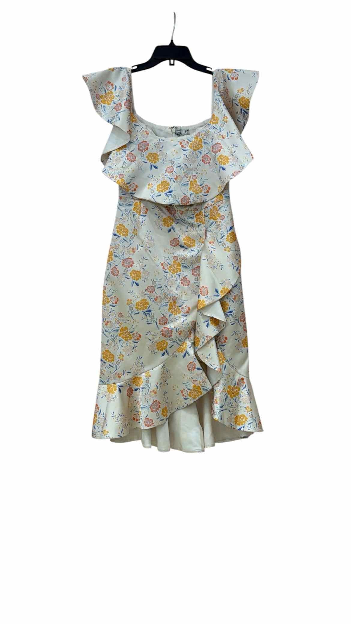Amur Off White Multi Size 6 Dress