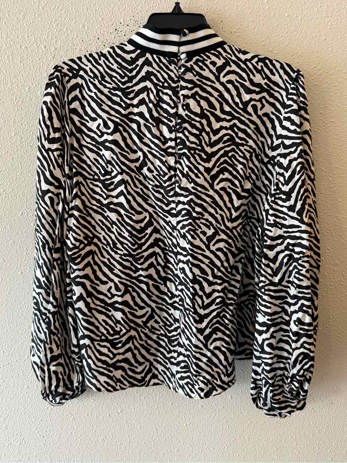 Hunter Bell Black and white Size L Shirt