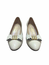 Salvador Ferragamo Cream Size 7.5 Shoes