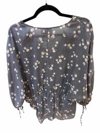Elizabeth and James Gray Size S Shirt