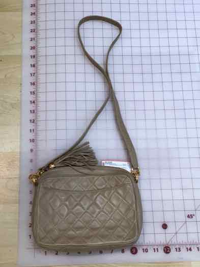 Chanel Crossbody biege Handbag