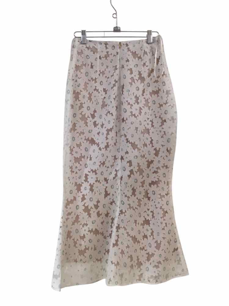Azulu White Size XS Skirt