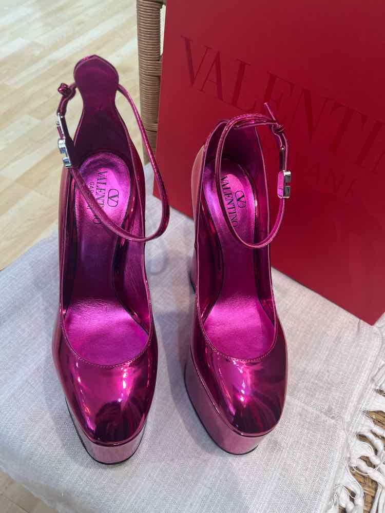 Valentino Garavani Hot Pink Size 37 1/2 Shoes