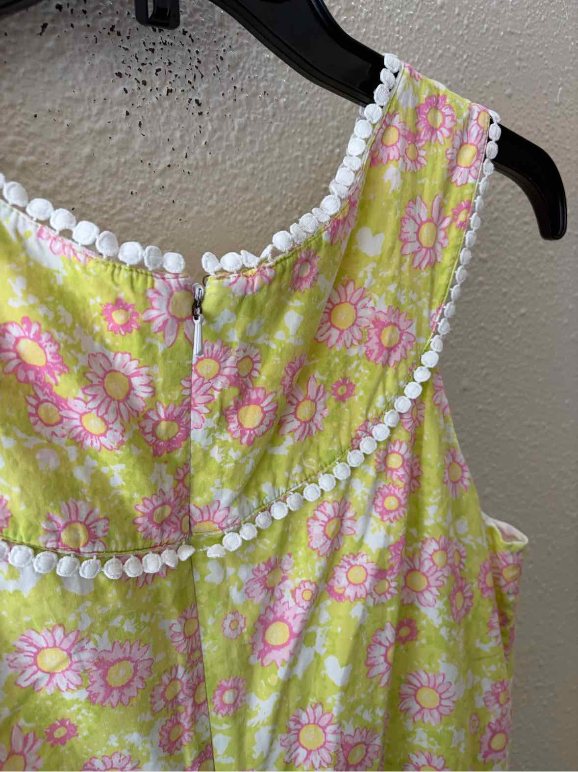 Lilly Pulitzer Lime Green mult Size S Dress