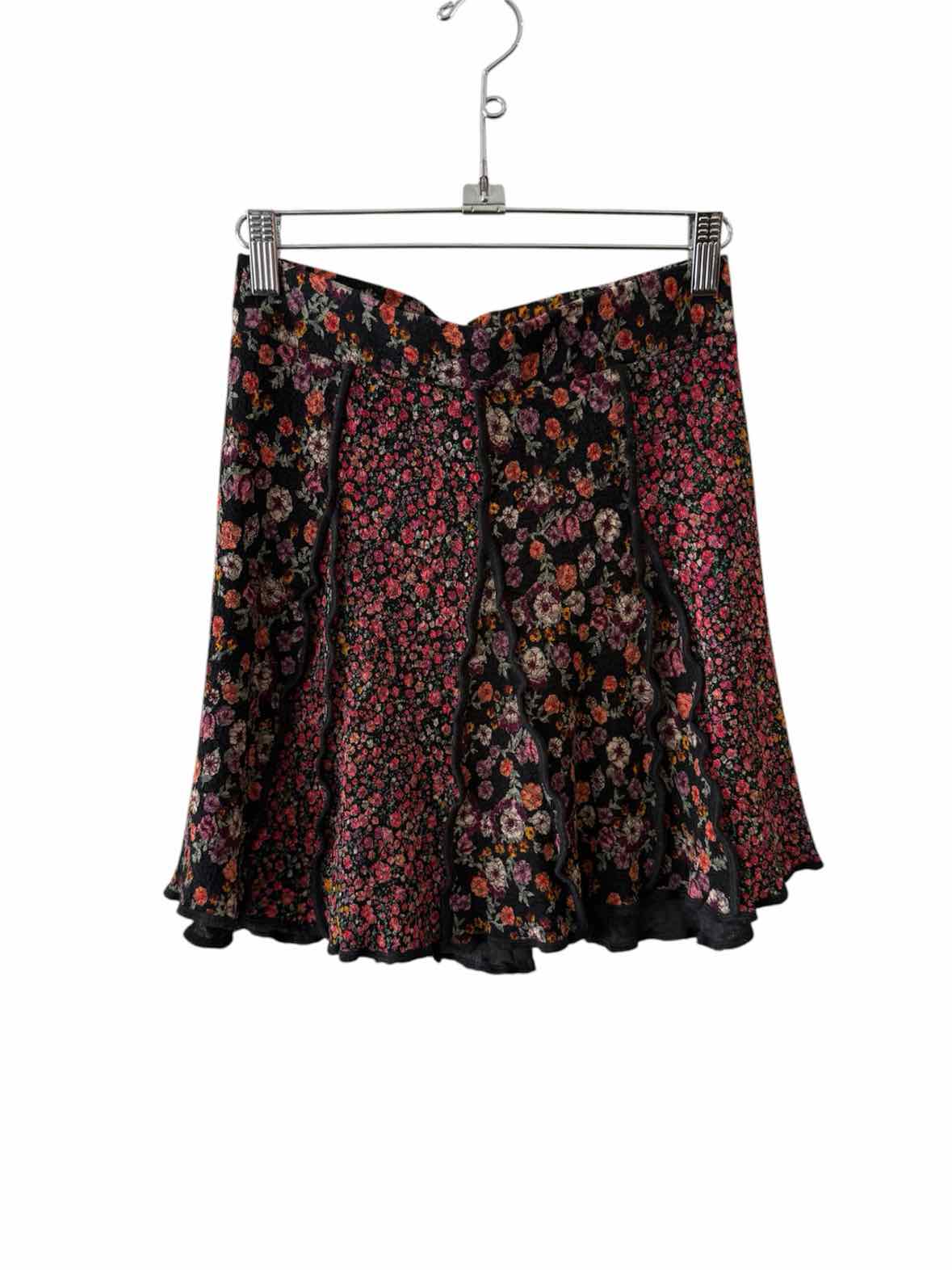 Zara black and red Size S Skirt