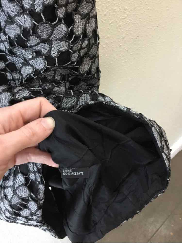 Carmen Marc Valvo Black and silver Size 4 Dress