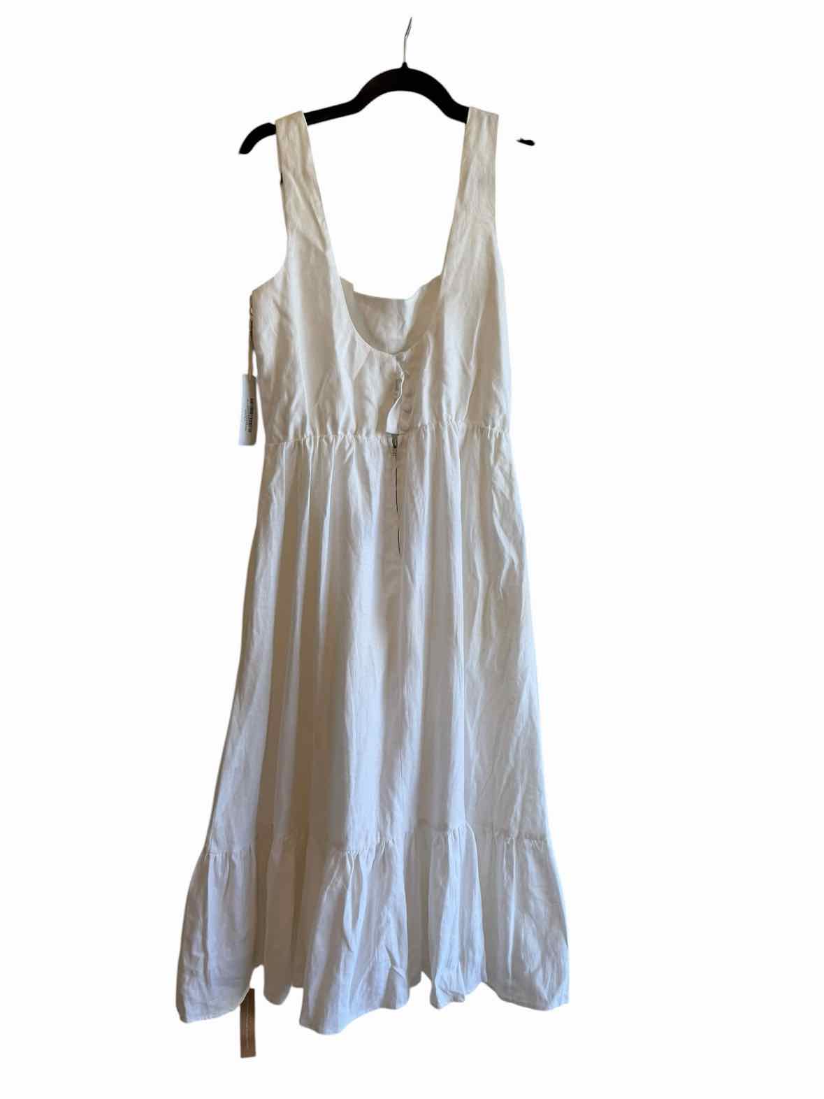 Reformation White Size 8 Dress