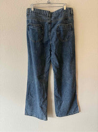 Fashion Nova Medium Wash Size 9 Jeans