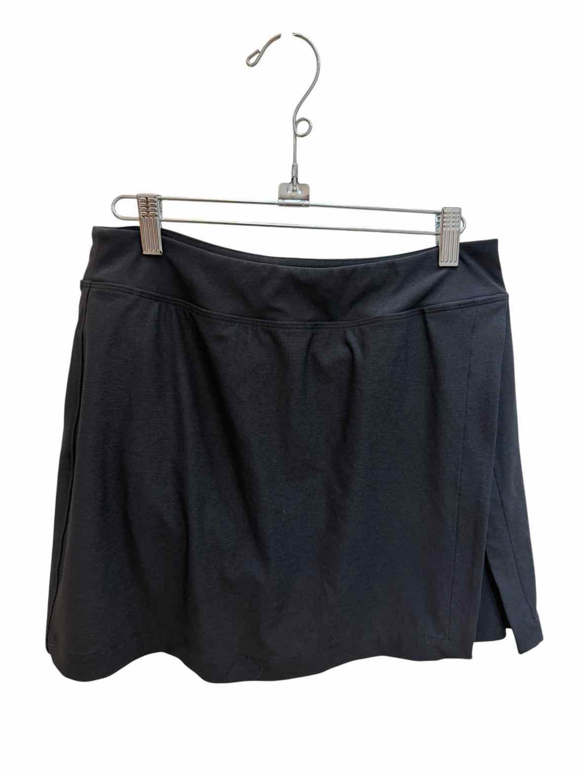 Outdoor Voices Black Size M Skort