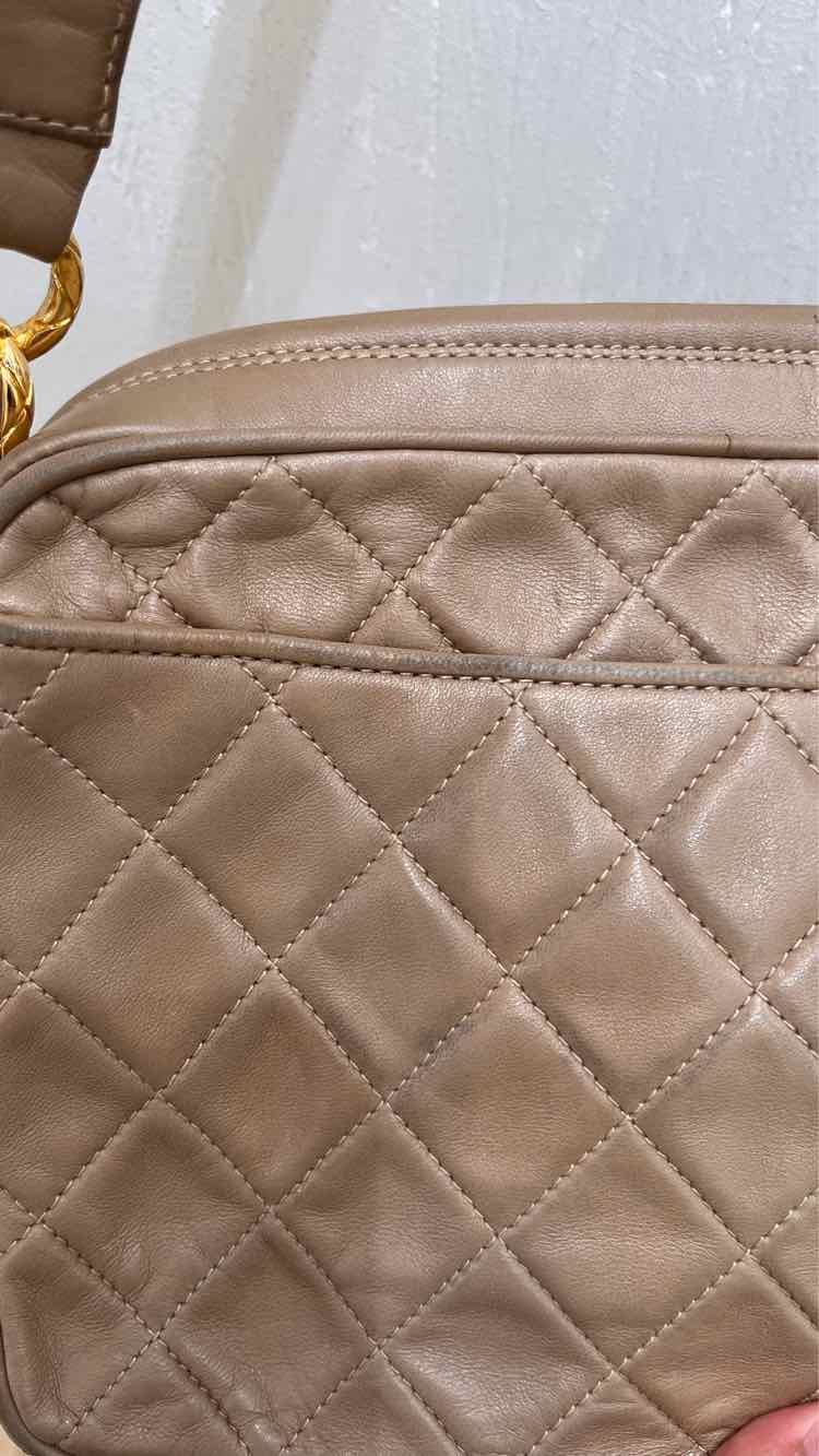 Chanel Crossbody biege Handbag