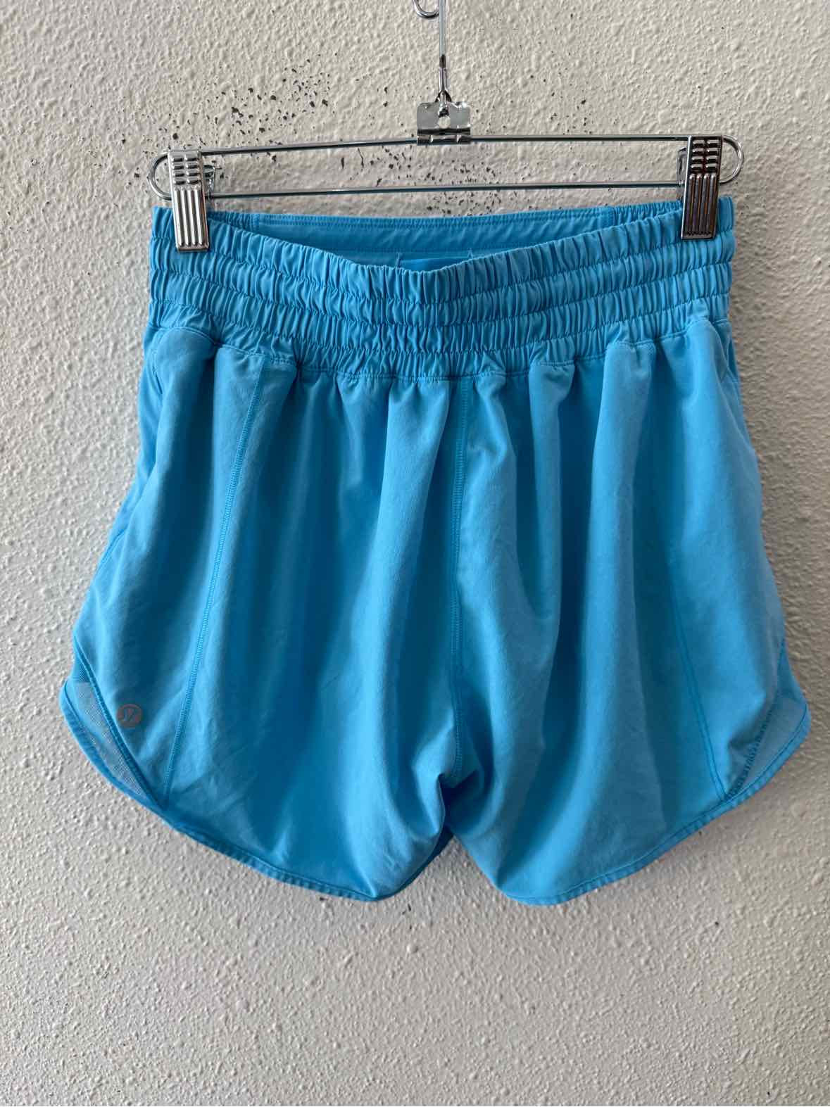 Lululemon Aqua Size 4 Shorts