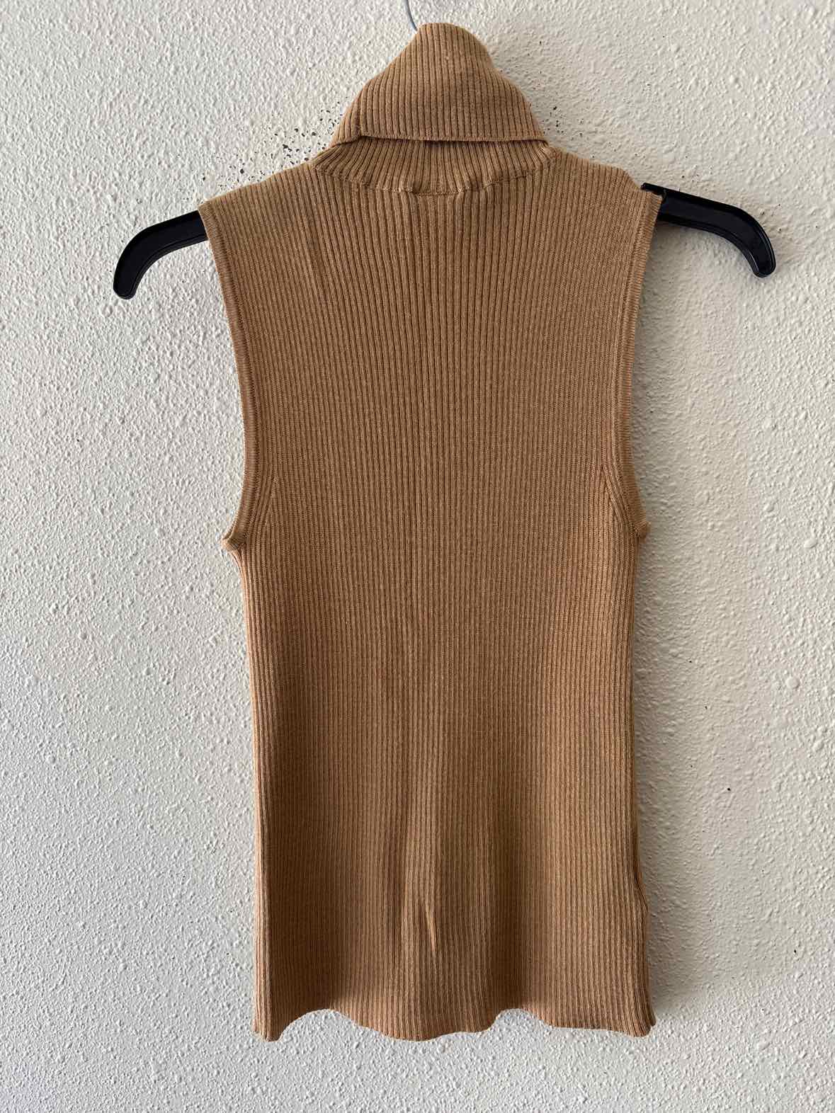 D&G Tan Size 42 Knit Top