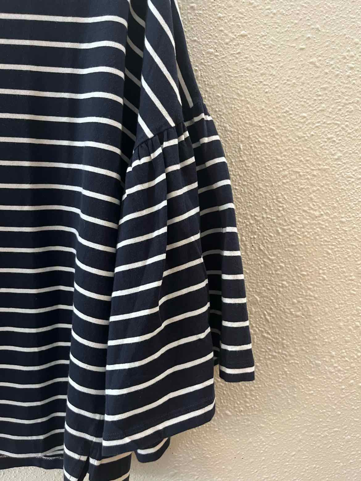 French Connection Navy and White Size M Shirt