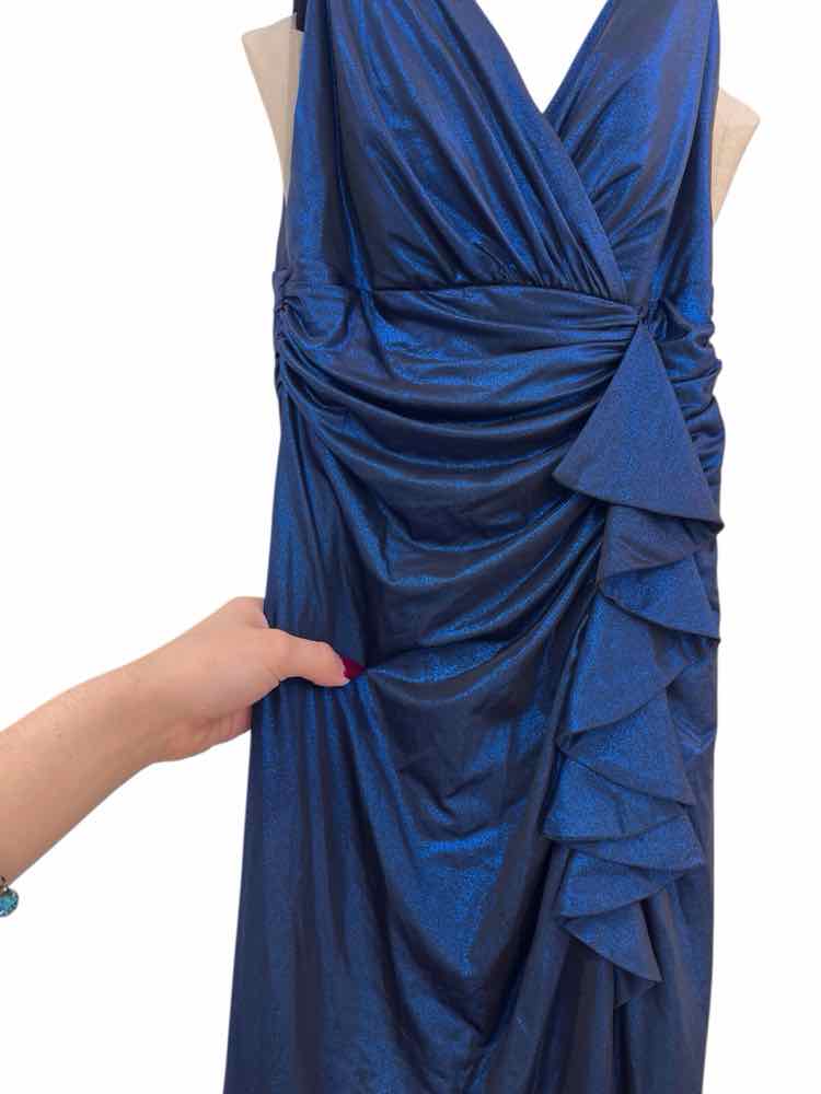 La Femme Metallic Blue Size 2 Dress
