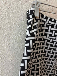diane von furstenberg Black and white Size 2 Skirt