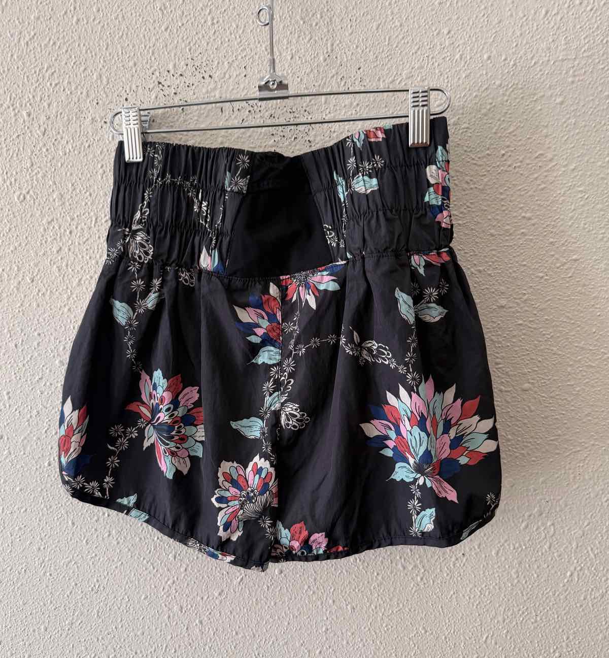 Free People Movement Black Multi Size S Shorts