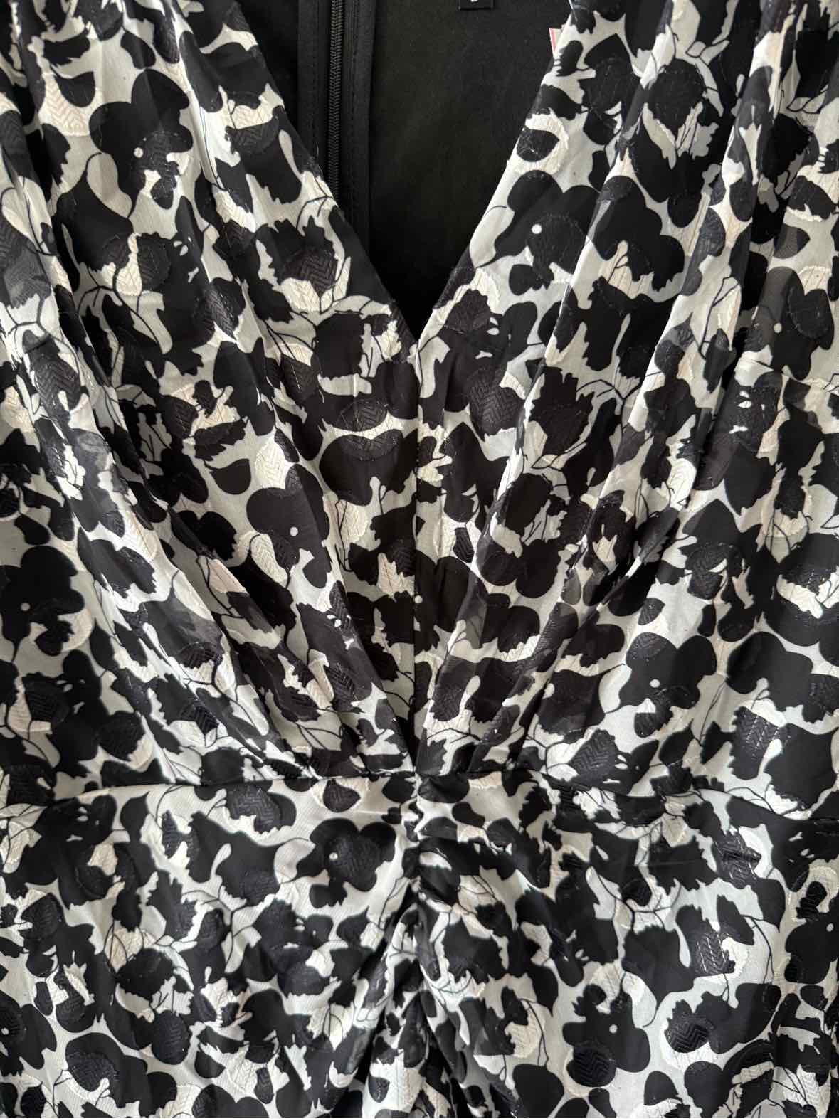 Beulah Black and white Size L Dress