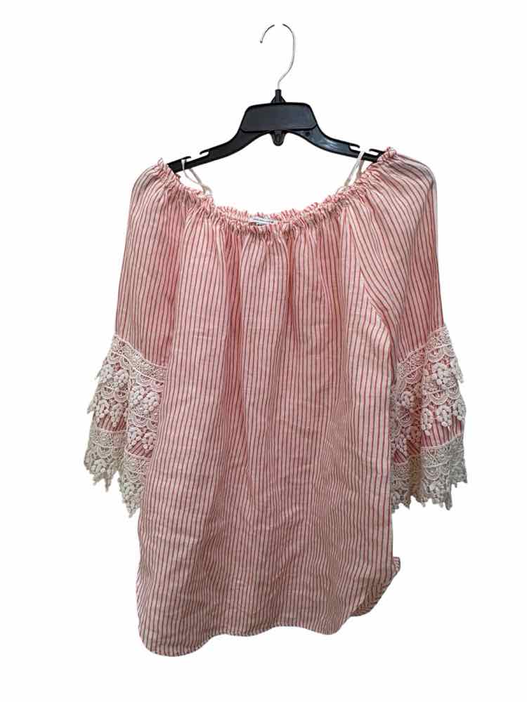 Saks Fifth Avenue White and Red Size S Shirt