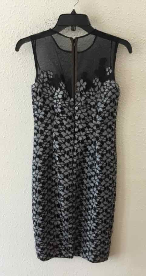 Carmen Marc Valvo Black and silver Size 4 Dress