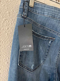 Joe's Medium Wash Size 27 Jeans