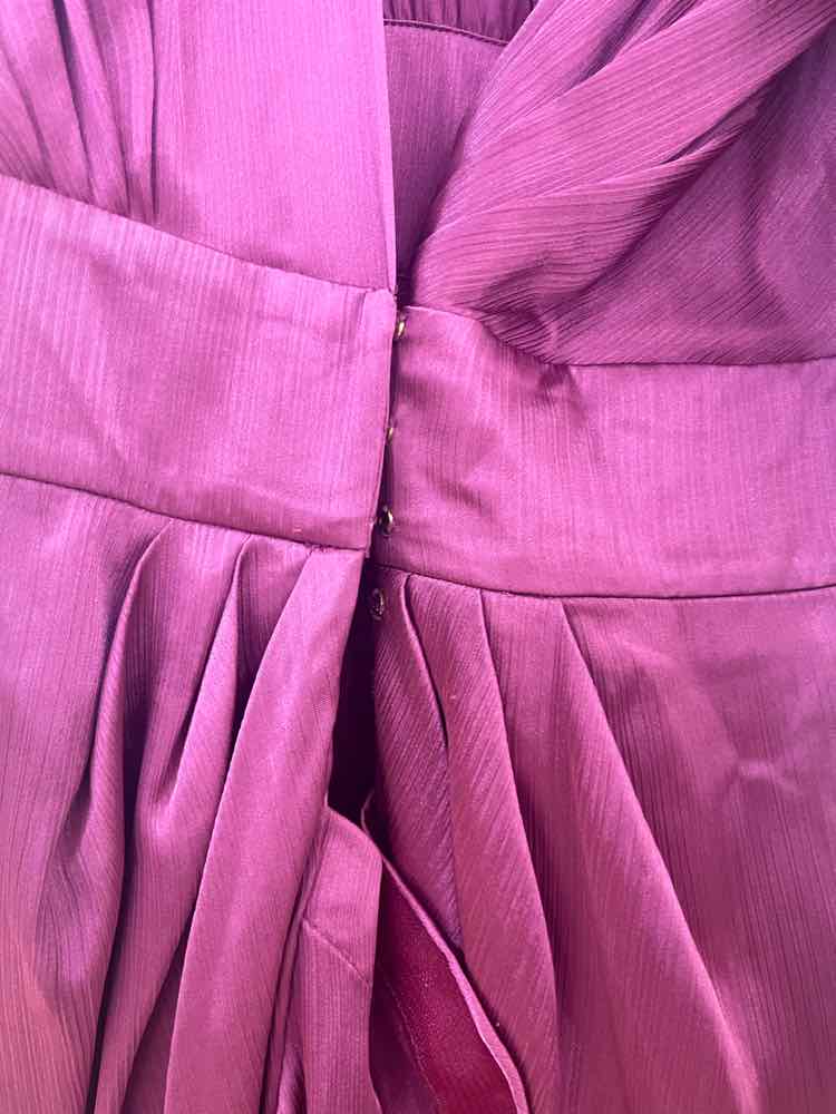 Bronx and Banco Magenta Size XL Dress
