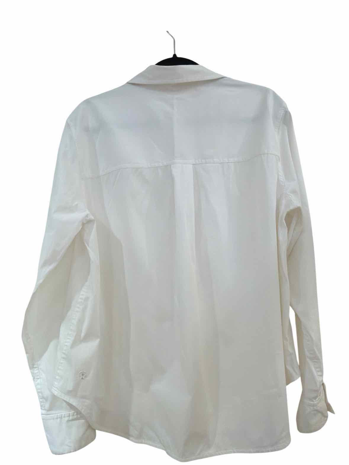 Lululemon White Size M Shirt