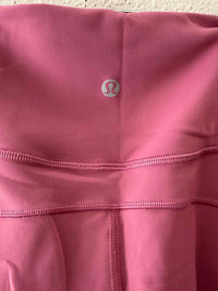 Lululemon Pink Size 2 Leggings