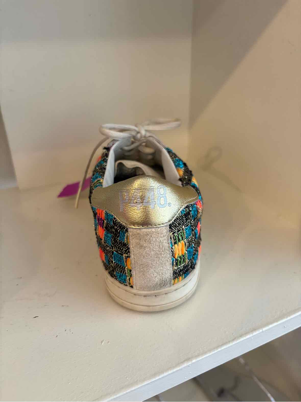 P448 White and Gold Size 37 Shoes
