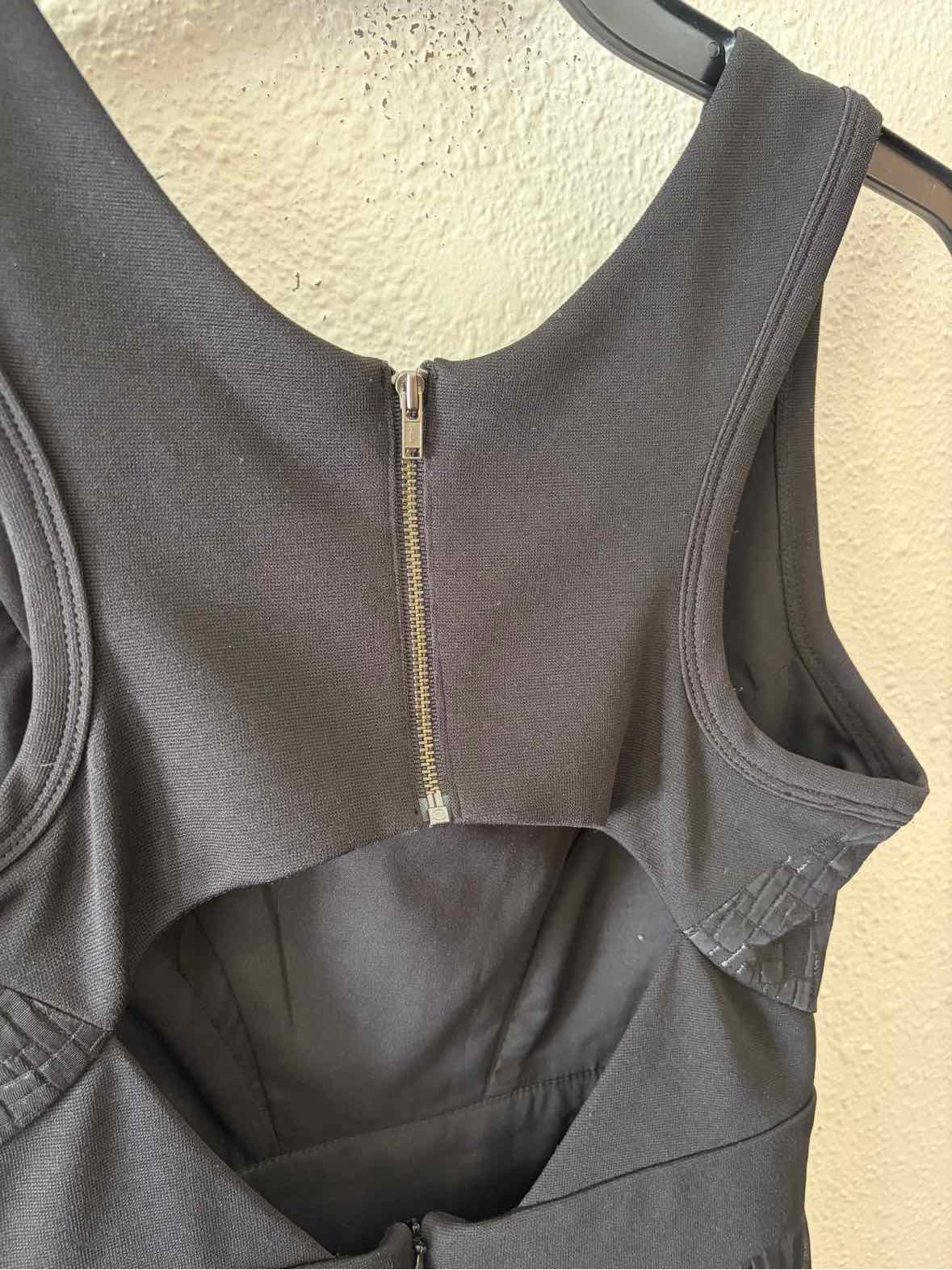Slate & Willow Black Size 0 Dress
