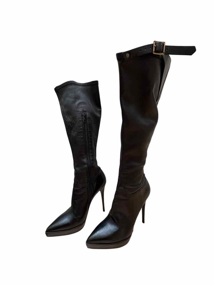 Burberry Black Size 38 Shoes