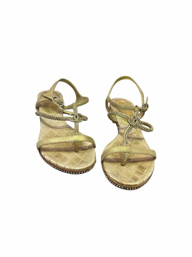 Chanel Gold Size 35 Shoes