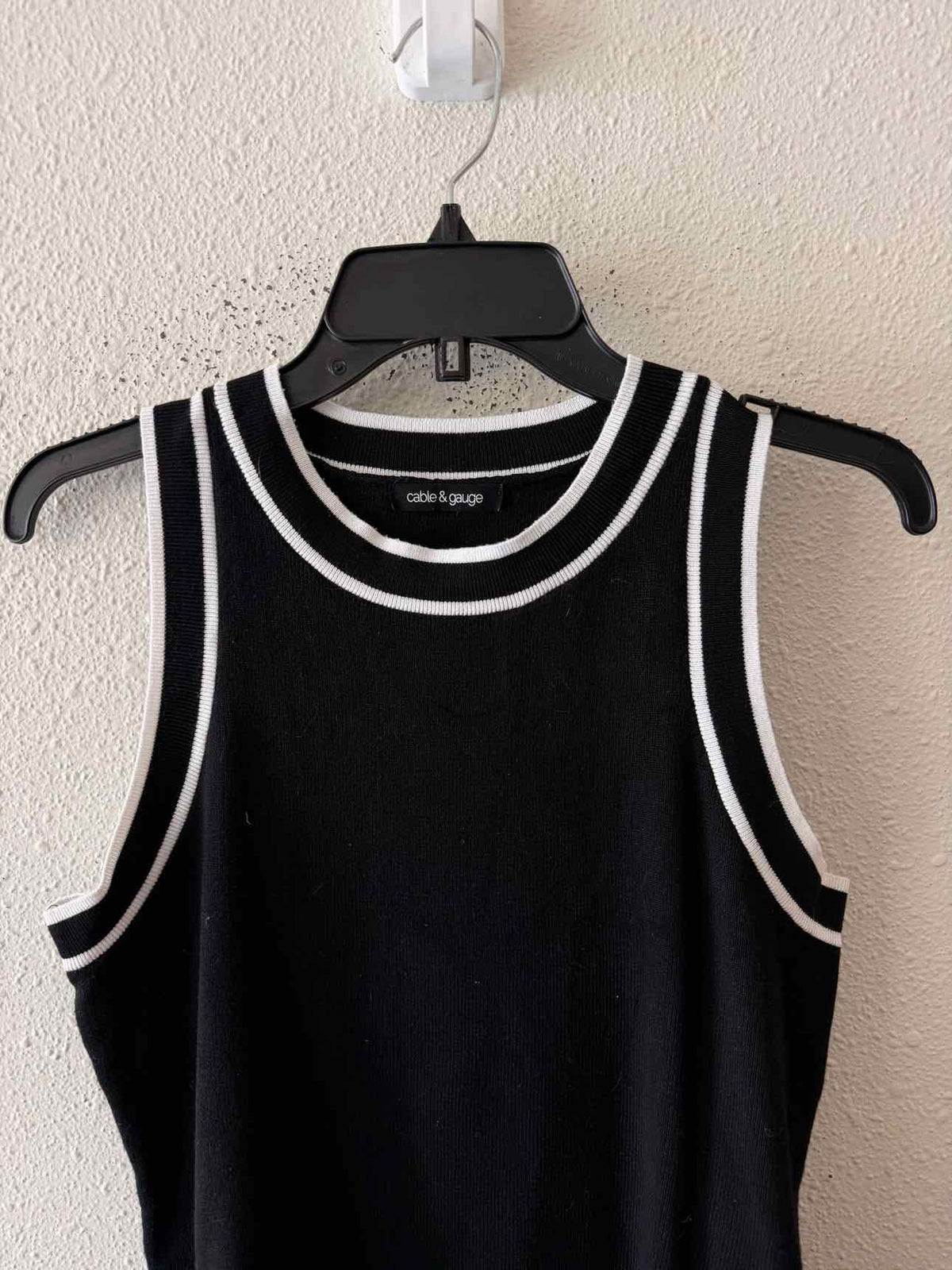 Cable & Gauge Black and white Size No Label Shirt