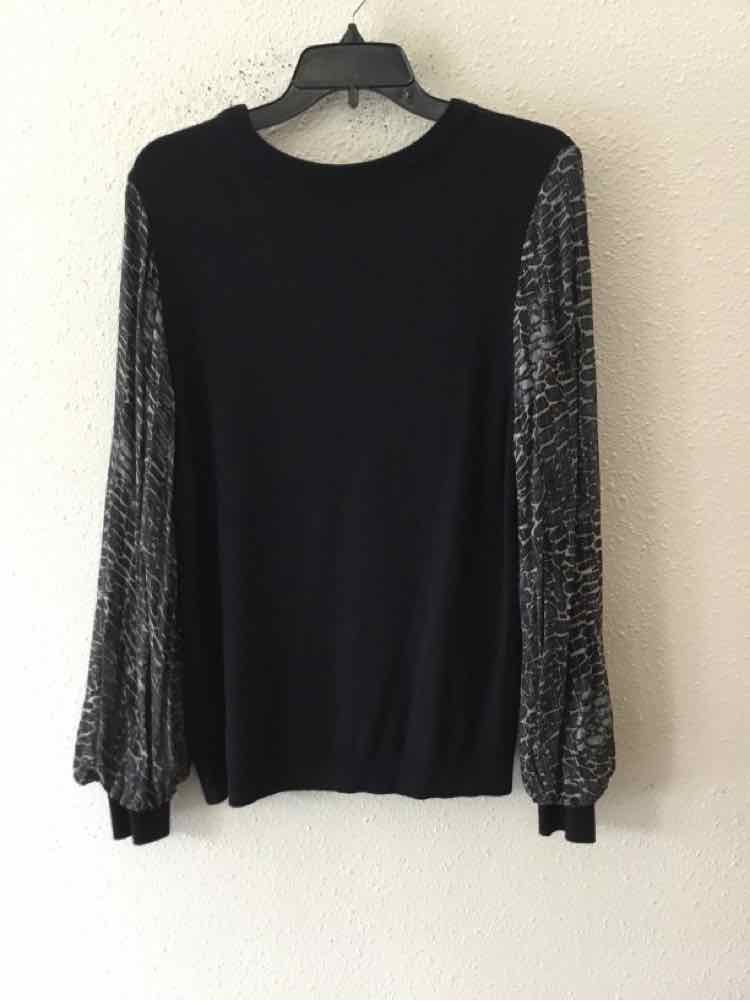 Blank Black Size L Sweater