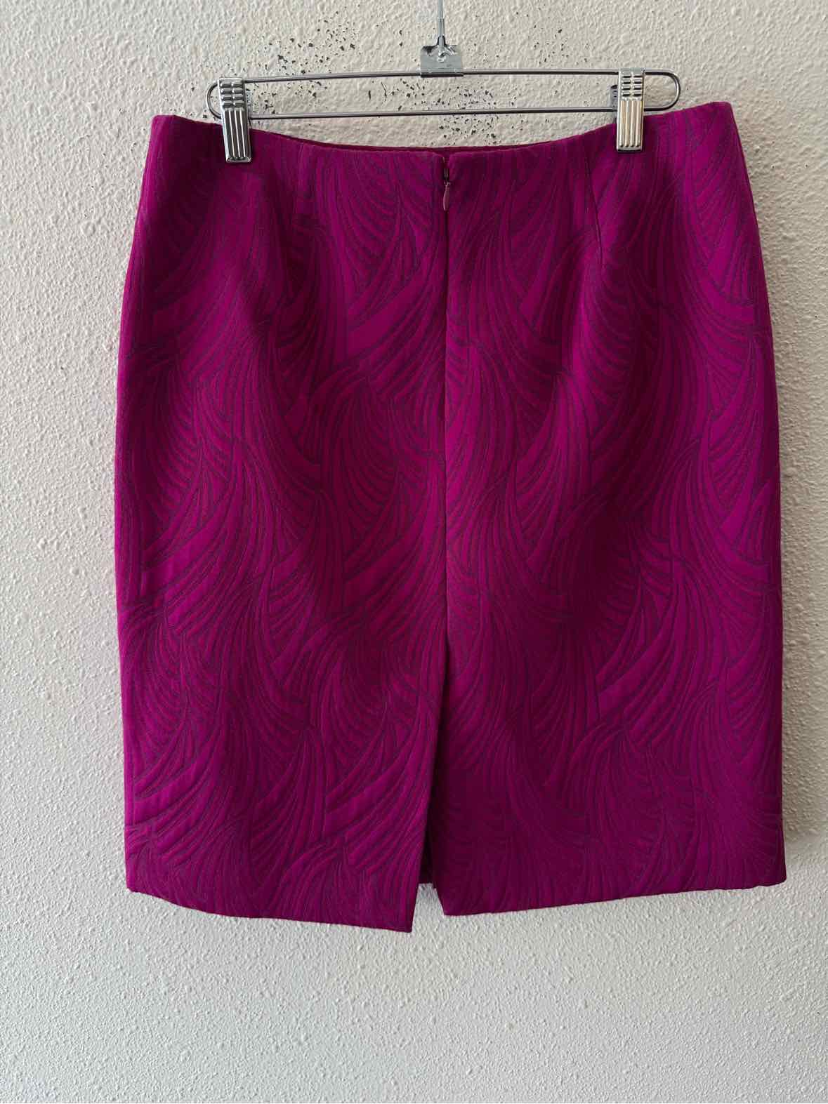 Chaus Magenta Size 8P Skirt
