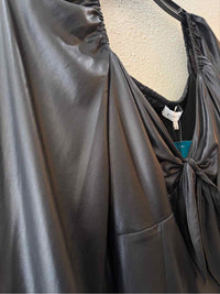 Gianni Bini Liquid Black Size 2 Dress