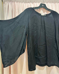 Stark x Black Size S Shirt