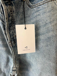 Hidden Jeans Light Wash Size 28 Jeans