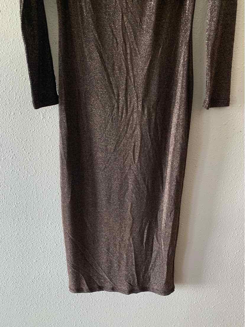 ASTR the label Black & Gold Size M Dress