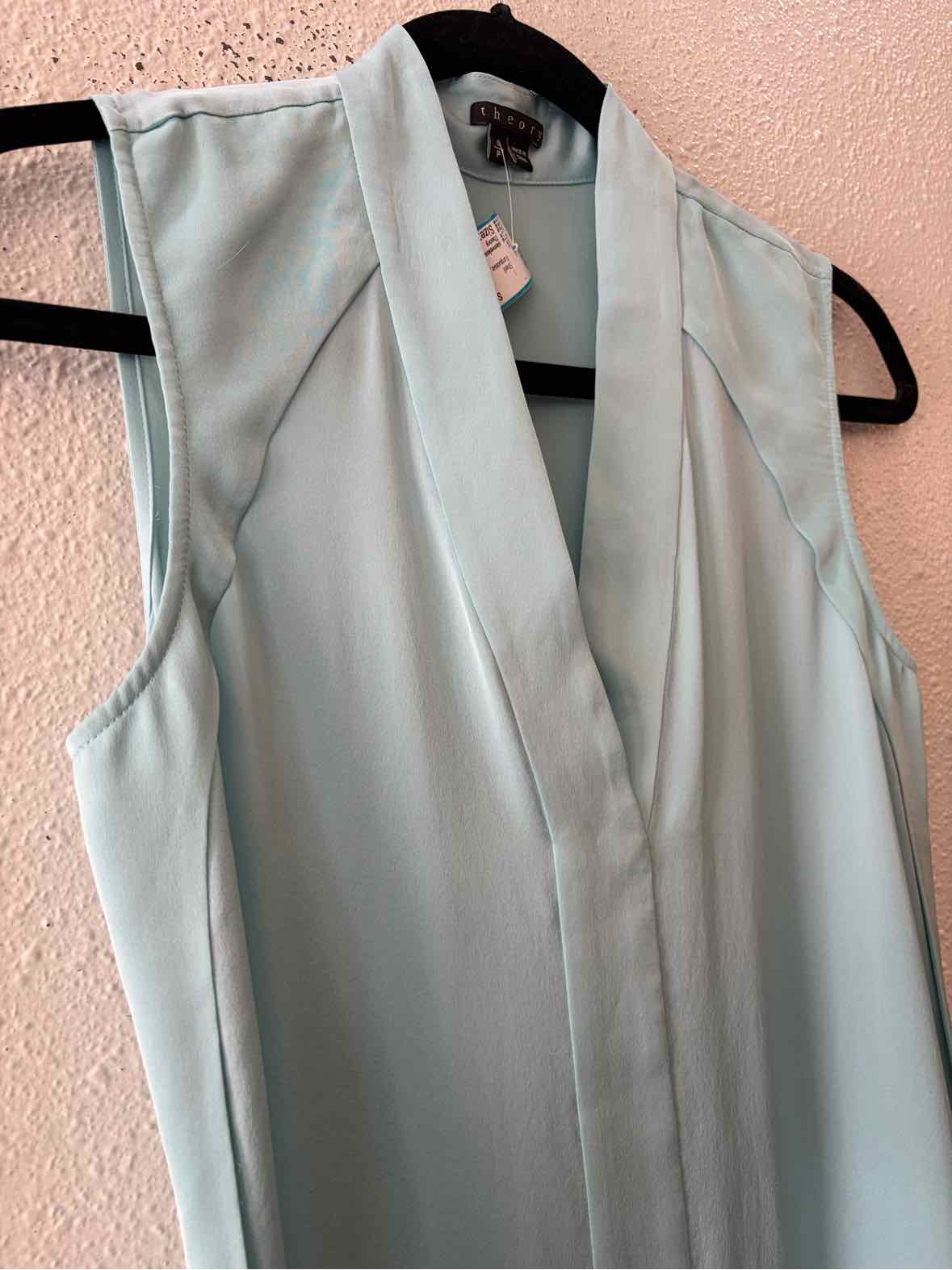 Theory Turquoise Size S Shell