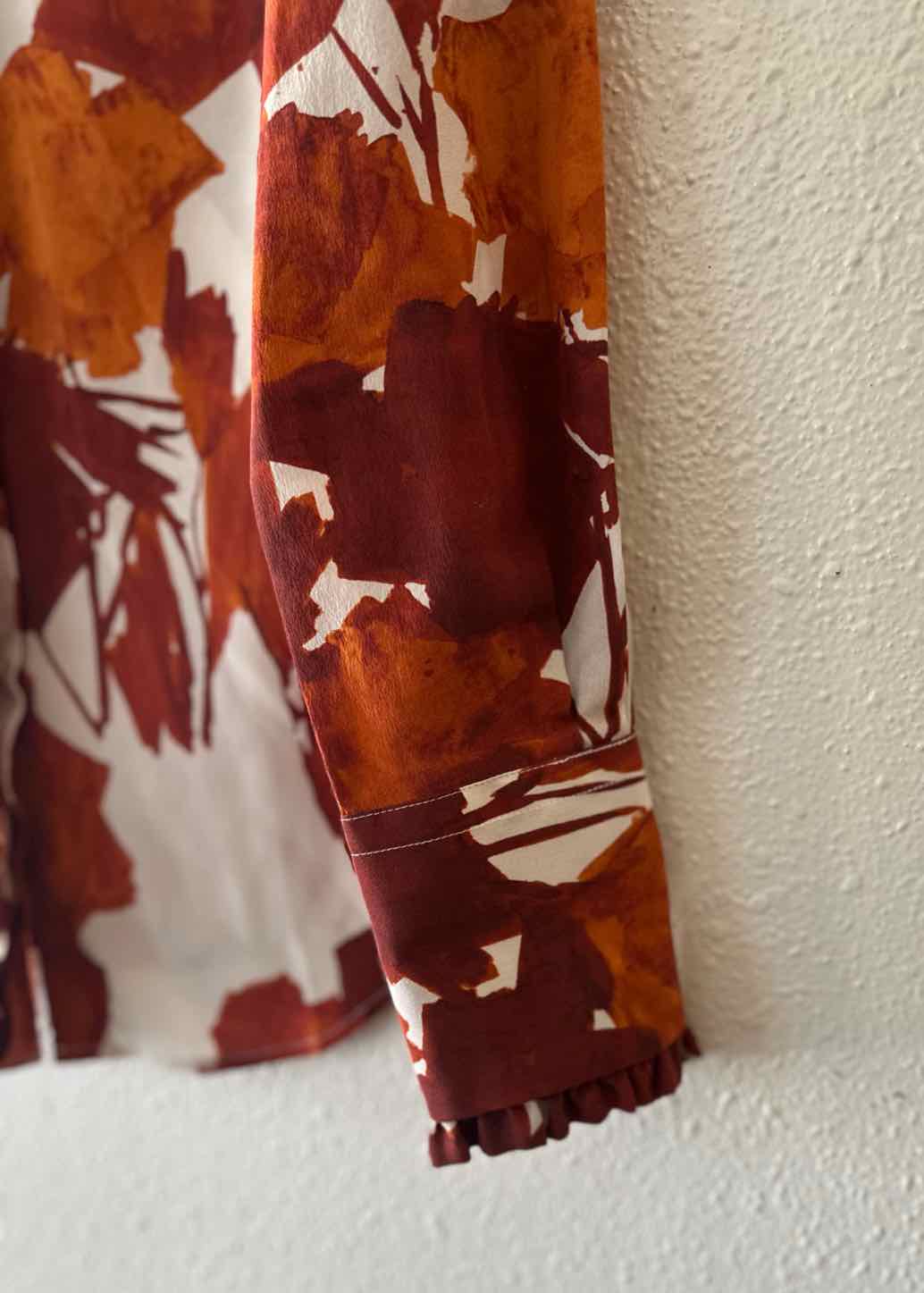 Sara Roka Ivory and Brown Size No Label Shirt