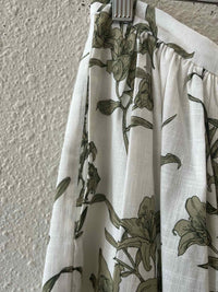 Hunter Bell White and Green Size 2 Skirt