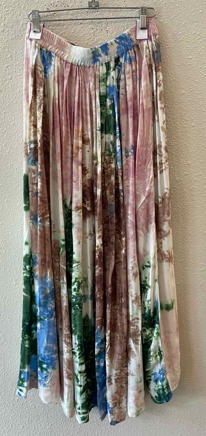 S/W/F Multi Size M 2 PC Dress