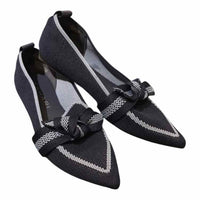 Tahari Blue Multi Size 6 Flats
